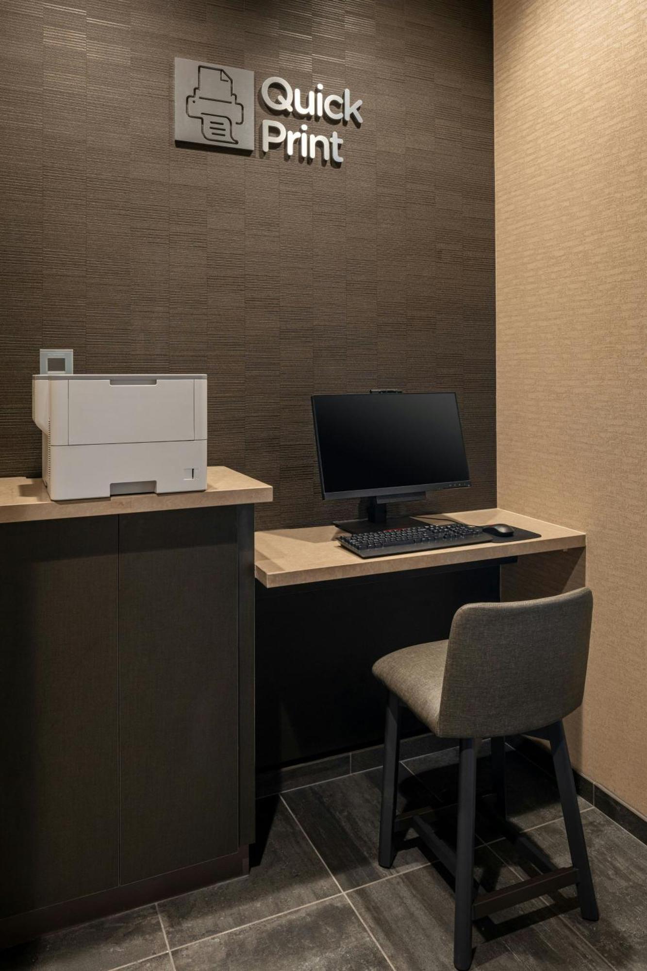 فندق Courtyard By Marriott Petaluma Sonoma County المظهر الخارجي الصورة